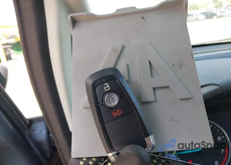 2018 Ford Ecosport Ses z USA, uszkodzony, nr VIN MAJ6P1CLXJC184516